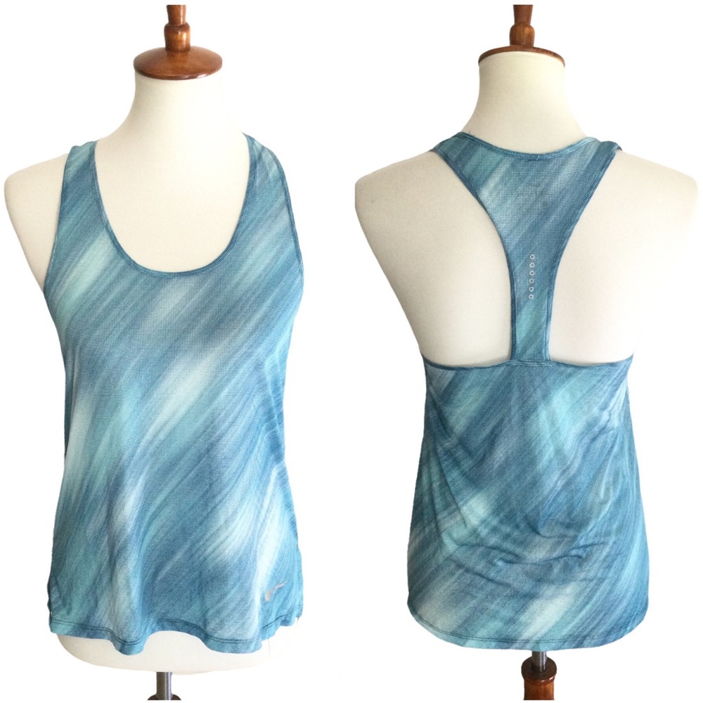 NIKE Breathe Lightweight Dri-Fit Tank Blue Women’s Medium